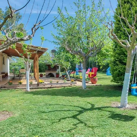 Gina's House * Gaitani