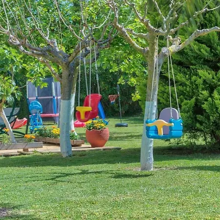 Gina's House Tatil Evi